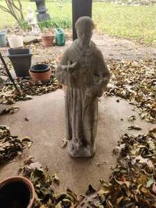 lot 199 image: Concrete Saint Francis statue