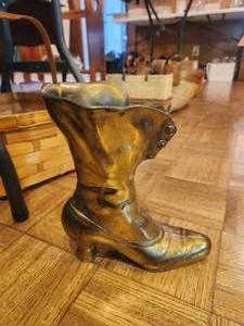 lot 305 image: Large brass boot planter