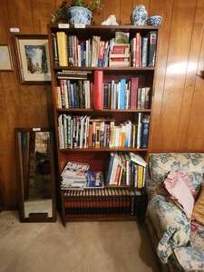 lot 380 image: Wood bookshelf - no contents