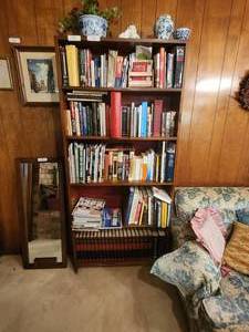 lot 379 image: Contents on Wood bookshelf