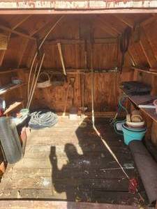 lot 429 image: Contents of shed
