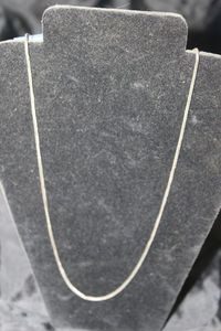 lot 63 image: Silver Necklace 22 Stamped KA1772 Italy 925