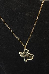 lot 82 image: Six (6) Necklaces with Pendants
