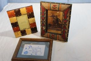 lot 138 image: Decorative Picture Frames and Wall Art
