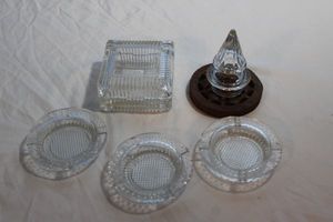 lot 170 image: Vintage Clear Glass ashtrays, Glass Square Lidded Trinket Box and More