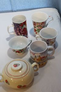 lot 173 image: Strawberry Tea Cup and Coffee Cup, Strawberry Sugar Bowl with Lid and More