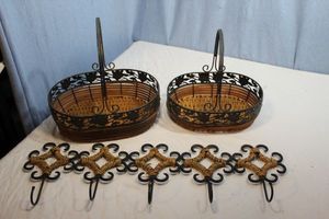 lot 191 image: Decorative Metal and Wicker Baskets and Wall Hooks