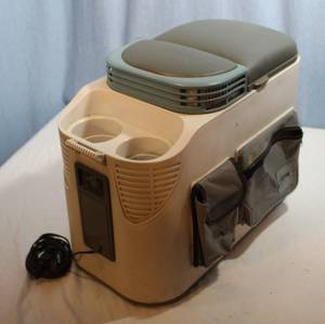 lot 210 image: Vector Automobile Cooler Chest