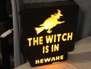 lot 228 image: Halloween Light up Dcor