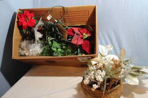 lot 229 image: Box of Crafting Supplies