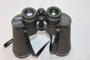 lot 242 image: K Mart Focal Dinoculars