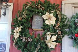 lot 255 image: Christmas Wreath with Gold Poinsettias, Pine Cones Approx 30