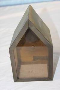 lot 268 image: Brass Outdoor Lighting Fixture