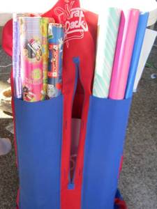 lot 102 image: Wrapping paper- gift bags