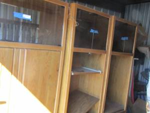 lot 15 image: 3 piece entertainment center, lots of space and can be split up if ya want to- middle 783823, side or end pieces 782519