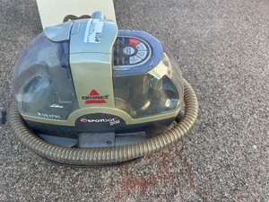 lot 22 image: Bissell spot bot pet cleaner
