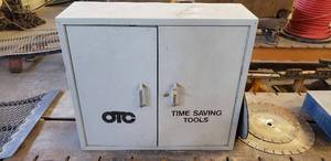lot 108 image: Steel OTC Cabinet w Contents