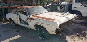 lot 120 image: 1969 Mercury Cougar for Parts