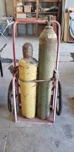 lot 143 image: Oxy Acetylene Cutting Torch Setup w Cart