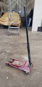 lot 151 image: Strongway 3 12 Ton Rolling Floor Jack