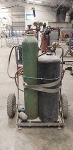lot 181 image: Large Oxy Acytelene Cutting Torch Setup w Oversize Rolling Cart