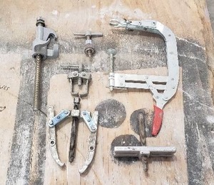 lot 218 image: Lot of Misc Clamps & Bearing Pullers