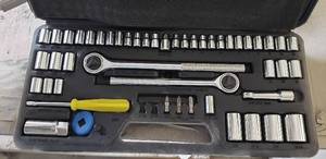 lot 232 image: Socket Set w Case