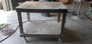 lot 233 image: Wooden Rolling Work Bench