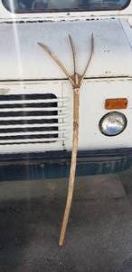lot 330 image: Antique Split Wood Hay Fork