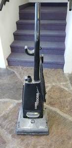 lot 379 image: Eureka The Boss Plus Vacuum