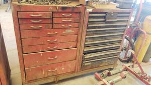 lot 142 image: Lot of 2 Tool Chests on Rolling Platform.  Contents Included.