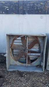 lot 434 image: Acme 46 Greenhouse Fan w 42 Blades