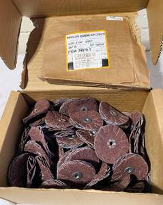 lot 27 image: 2 Spin-on Overlap Sanding Discs - In Quantity & Condition As Shown