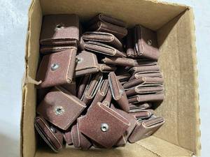 lot 36 image: 1 12 x 38 Sanding Square Pads, Grit100 RB & 8 Ply - In Quantity & Condition As Shown