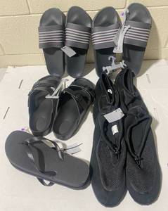 lot 230 image: Lot of 6 - New Mens Footwear - XL (13) - As Shown