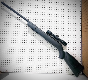 lot 3 image: Gamo Big Cat 1250.177 Cal Break Barrel Air Rifle With Original Scope