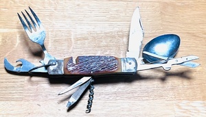 lot 20 image: Vintage 1950s Seki Japan Multi Tool Bone Handle Folding Pocket Camp Knife