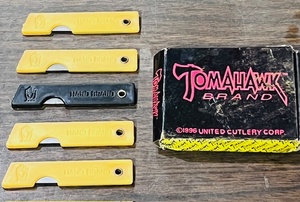 lot 58 image: Five (5)1996 Tomahawk Brand from United Cutlery Single Blade Pocket Knives&nbsp