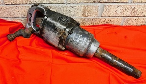 lot 29 image: Ingersall-Rand Impact Tool