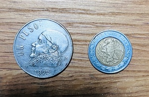 lot 251 image: 1975 Mexico One Peso Coin &amp 2007 $1 Coin