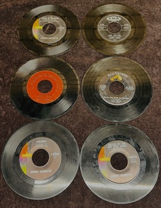 lot 229 image: Six (6) 1950s &amp 60s 45 rpm Records - Including Elvis &amp Marty Robbins