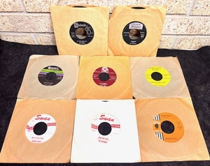 lot 244 image: Eight (8)&nbsp1950s-60s 45 rpm Records in Jacket - Including&nbspthe 4 Seasons &amp Roy Orbison