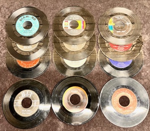 lot 266 image: Twelve (12) 1950s-60s 45 rpm Records in Sleeve - Including the Four Seasons (Candy Girl), Connie Landers (Its My Party), &amp Johnny Horton (Up to Alaska)
