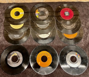lot 270 image: Twelve (12) 1950s-60s 45 rpm Records in Sleeve - Including Neil Sedaka, Chubby Checker, &amp David Tieg (Splish Splash)