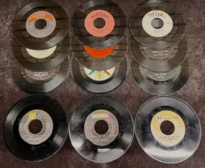 lot 272 image: Twelve (12) 1950s-60s 45 rpm Records in Sleeve - Including Debbie Reynolds, Fats Domino, &amp Roy Orbison