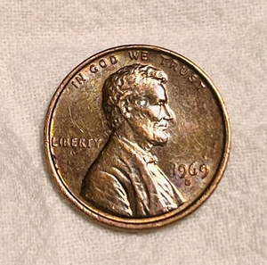 lot 248 image: 1969 D Lincoln Penny - Obverse Die Brake &amp BroadstrikeTilted Collar Error