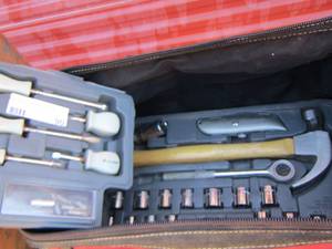 lot 90 image: Husky tool bag with hammer, sockets, screw drivers
