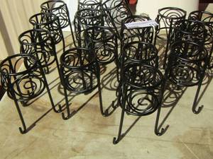 lot 113 image: mini table decor candle stands qty 18