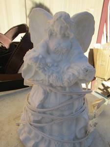 lot 118 image: 14 tall white lighted angel table dcor