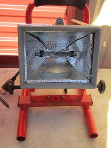 lot 160 image: Ulitech shop light